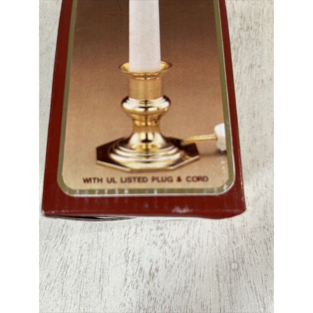 Solid Brass Vintage Electric Window Pane 9 Inch Candle Christmas or Decoration - Picture 4 of 9
